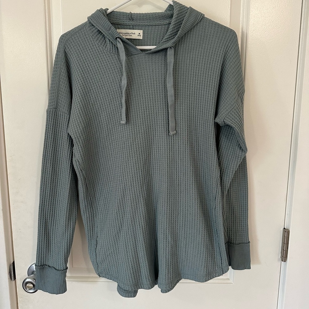 Hooded Sweater